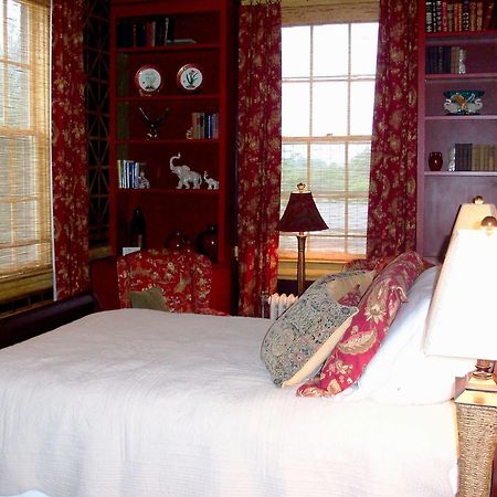 The Firehouse Inn Rutherfordton 외부 사진