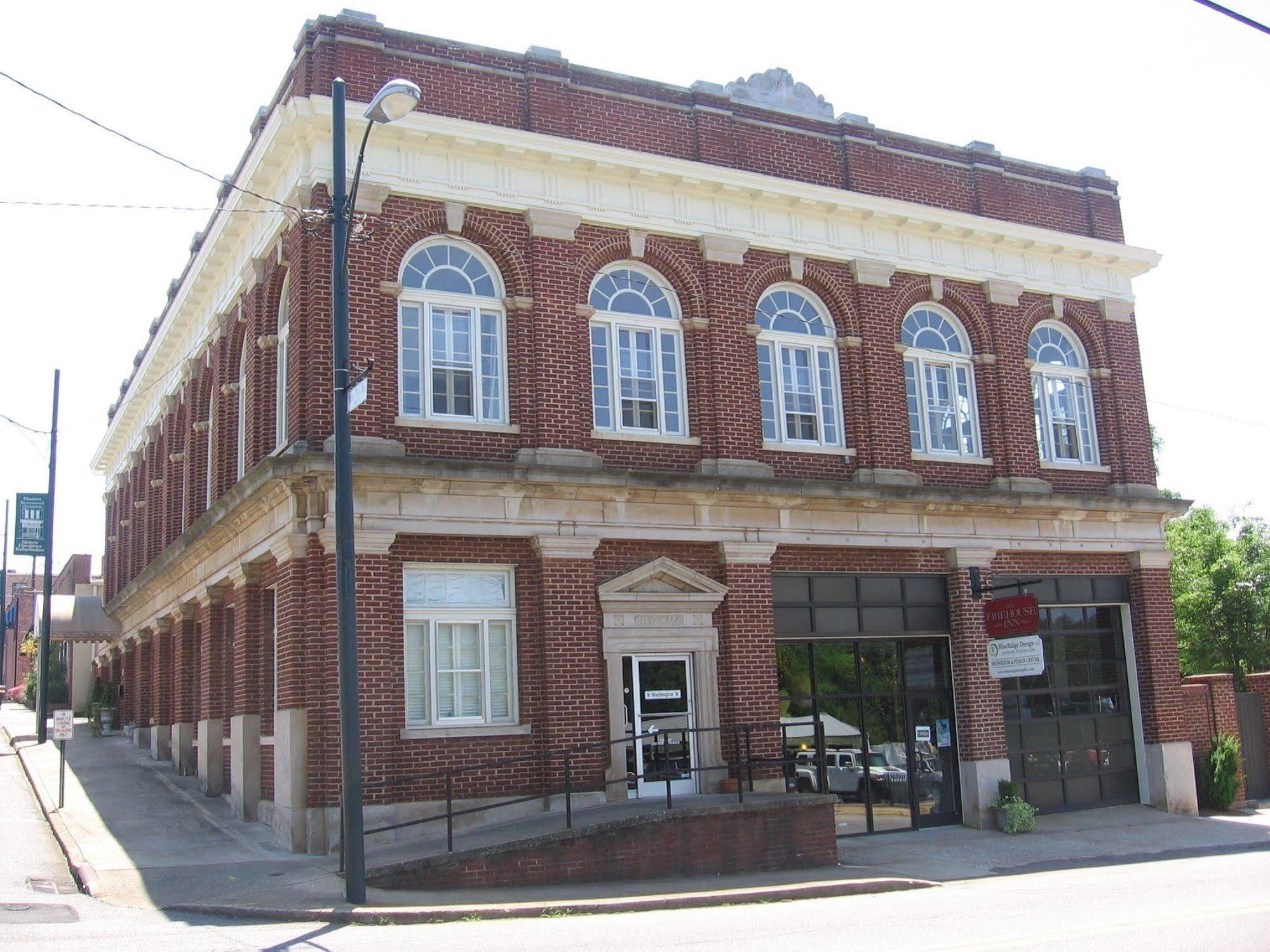 The Firehouse Inn Rutherfordton 외부 사진